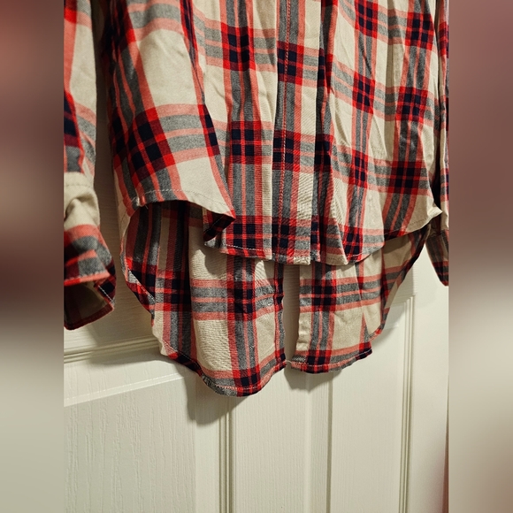 COPY - Velvet Heart Plaid- Medium NWT - Picture 2 of 8